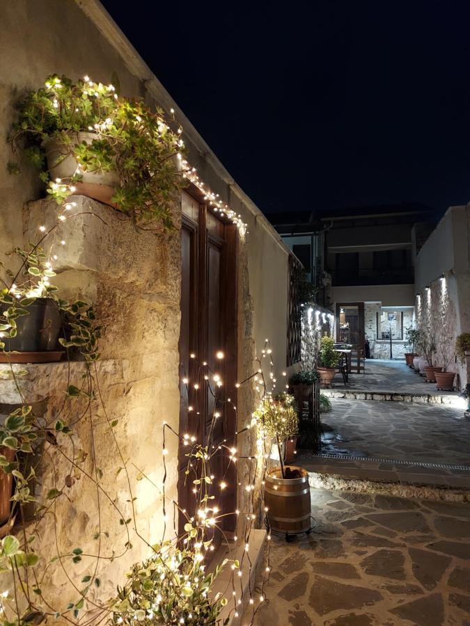 Virsa Boutique Rooms ヨアニナ エクステリア 写真
